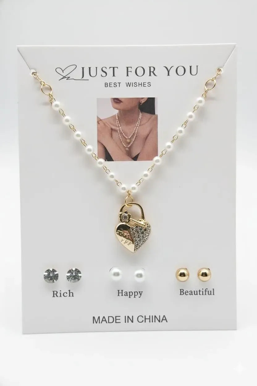 Beautiful Necklace Set